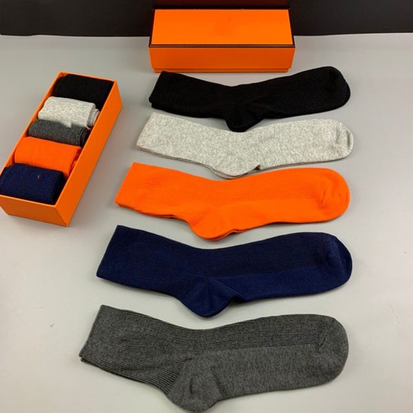 

high-quality pure cotton socks fashion casual men and women socks letter printing designer socks couple fashion casual sock with box, Black