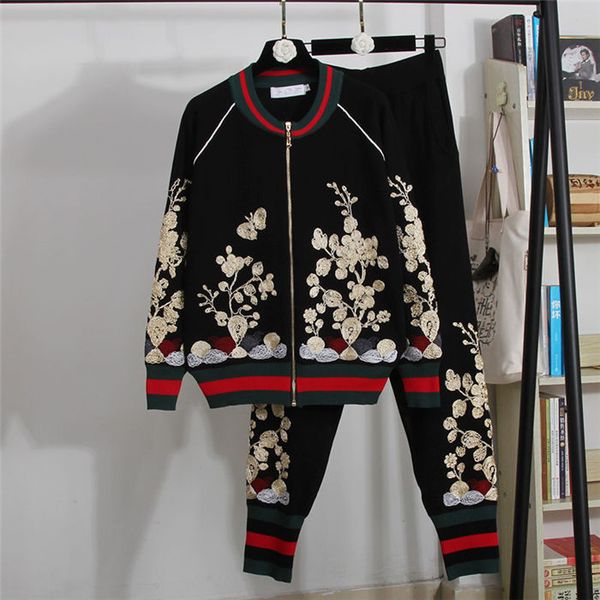 

classic new spring and autumn women's sportswear embroidered long sleeve + pants 2 women's suit clothes knitted cardigan sweater p, White
