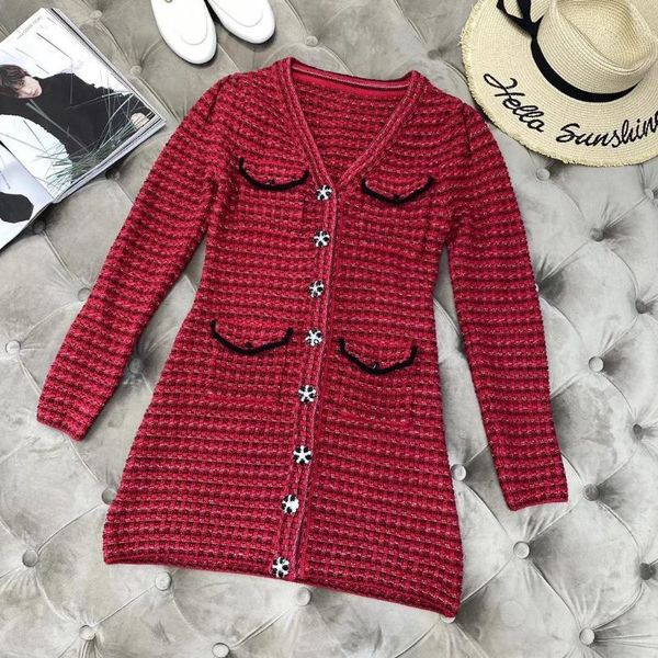 

2020 new ladies fashion long sleeve v-neck buttoned big red dress 1118, Black;gray