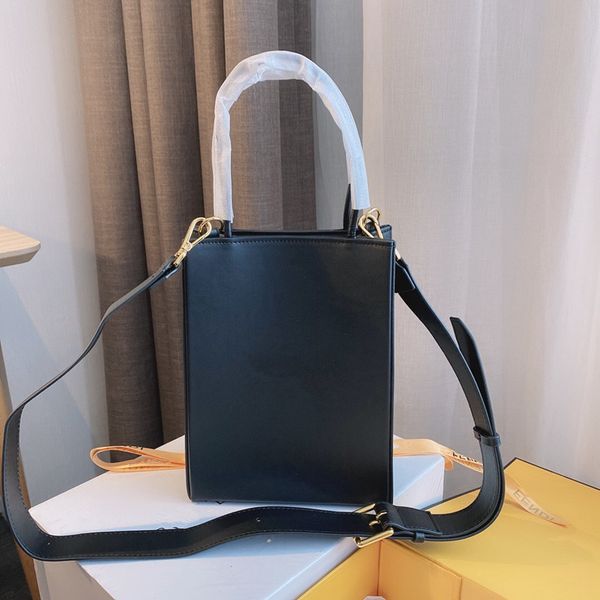 

2021 new female designer handbag fashion cowhide shoulder bag shopping bag factory sale ing