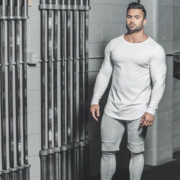 

2020 autumn and winter muscle aesthetic sports t-shirt fitness running cotton round neck long sleeve sports pullover, White;black
