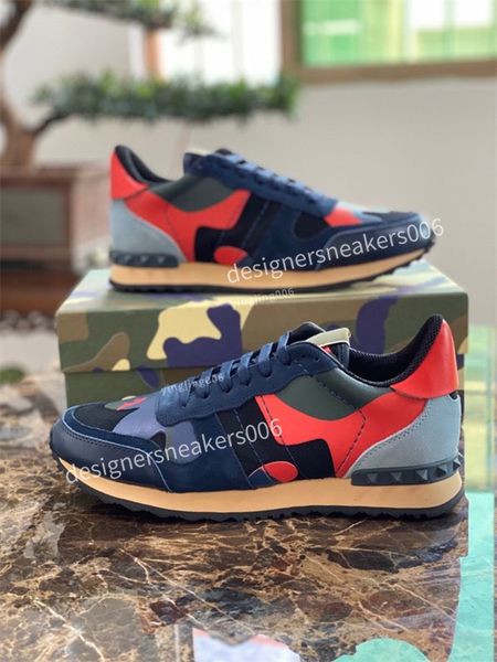 

2021 men designer camouflage sneaker quality womens mens rivet shoes studded flats mesh camo suede leather casual trainers dress shoes, Black