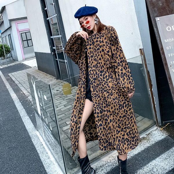 

2020 spring streetwear leopard corduroy long trench coat women loose plus size female autumn trench all-match outerwear new fy68, Tan;black
