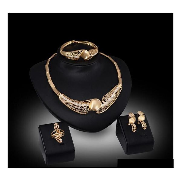 

high grade hollow twist flower jewelry sets necklace bracelet earrings rings wedding 18k gold jewelry family of four gtomks034 0cgak, Slivery;golden