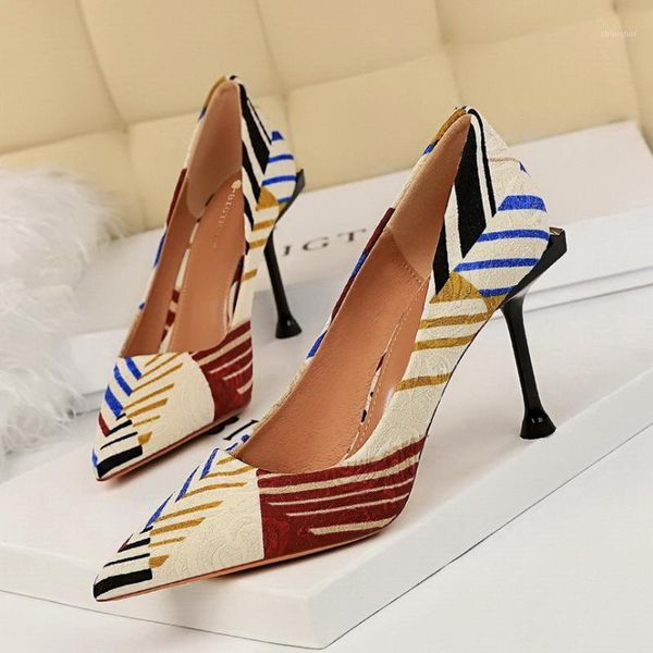 

european women's shoes 2021 autumn new shallow mouth pointed color matching fine heels single shoes1, Black