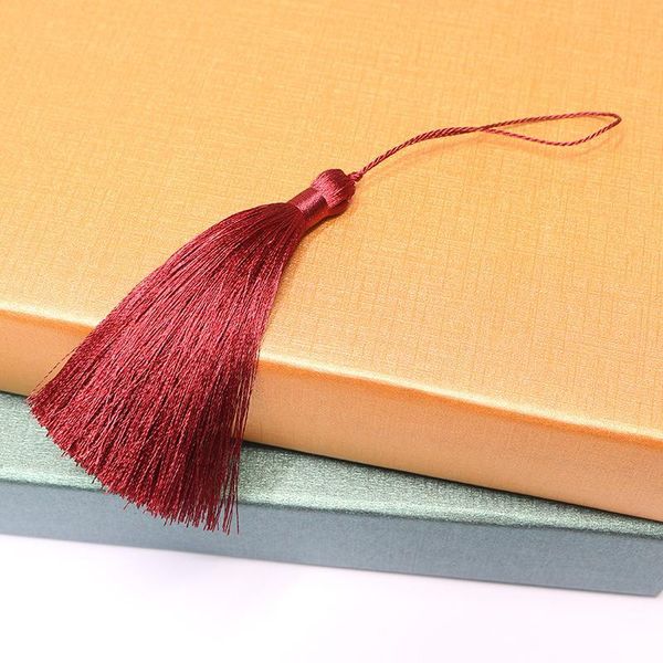 

10pcs vintage vertical silk key tassel diy keychain cellphone jewelry decorative bookmark tassels gift box craft tassels fringe h jllzml