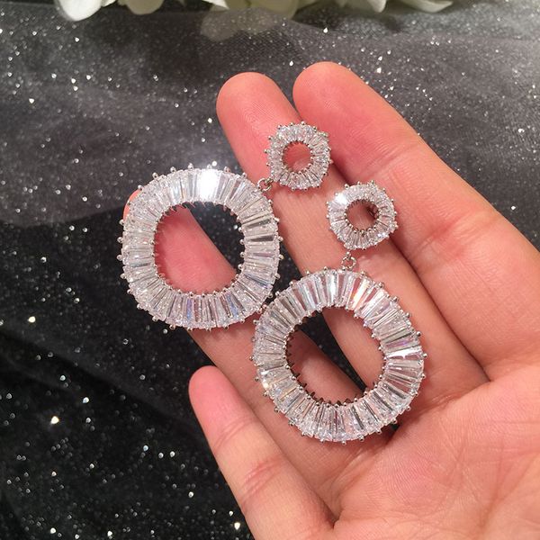 

2021 new designer jewelry white transparent earrings with zircon inlay and irregular circle earrings, Golden