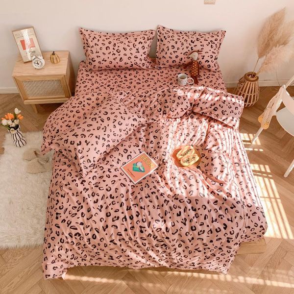

bedding sets 4pcs pink leopard set bed linen euro printed flat sheet princess bedspread cover duvet  size