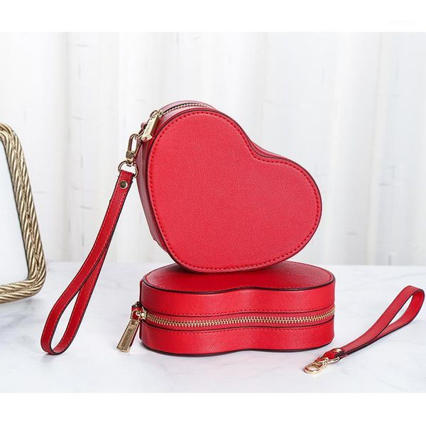 

evening bags 2021 shoulder bag ladies heart-shaped portable storage dinner casual fashion luxury messenger ladies1