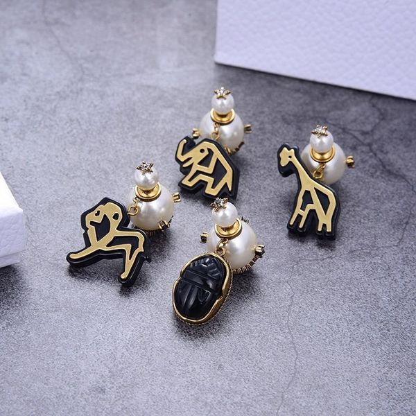 

2020 new high-quality ladies glamour jewelry fashion casual earrings hypoallergenic and fade 6thq, Silver