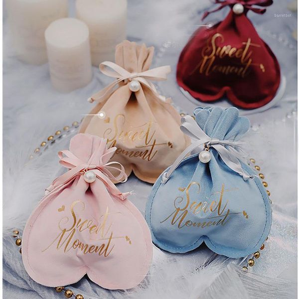 

new stamping "sweet moment" heart flannel gift box chocolate candy box wedding favor boxes baby shower festival party decoration1