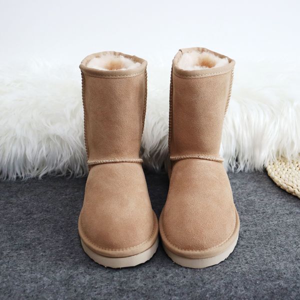

natural skin inside 2020 new genuine leather snow women's warm dwaterproof water winter boots, Black