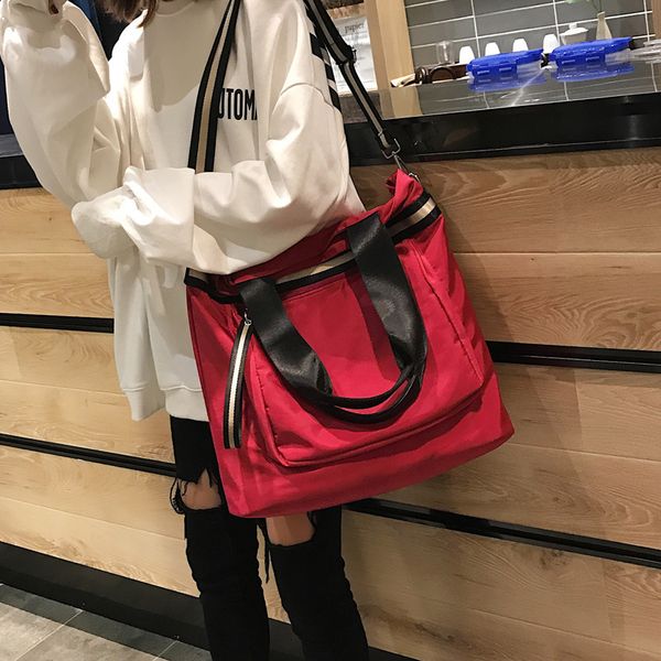 

of great capacity travel bag with zipper for women tovc