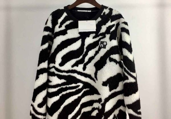 

21aw new arrival women hoodie stylist casual sweater simple pullover grace coats warm female fashion size : -xl, White;black