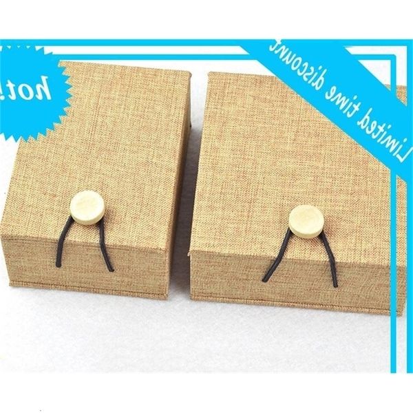 

fine jewelry linen necklace bracelet chain box