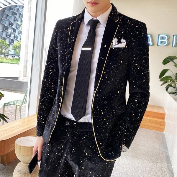

plyesxale personality polka dot pattern men blazer 2020 black green slim fit fashion elegant nightclub party prom blazers q3241, White;black