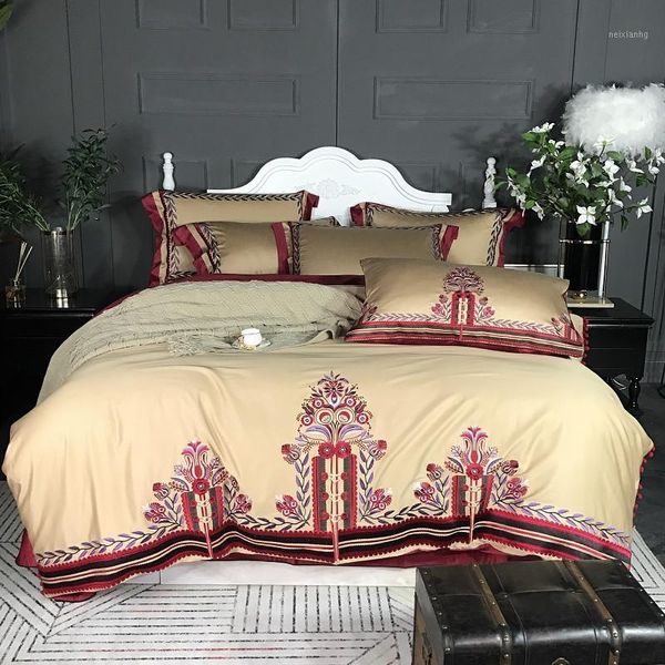 Set di biancheria da letto 34 4/7 pezzi giallo cinese classico ricamo rosso 60 S cotone egiziano set da sposa copripiumino lenzuolo federe1