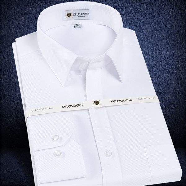 

men's long sleeve standard-fit solid basic dress shirt patch single pocket high-quality formal social white work office shirts lj200925, White;black