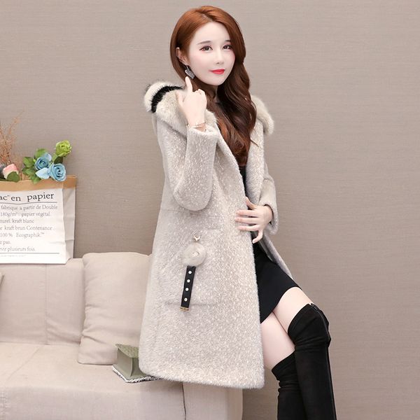 

high end gold mink fur thickened winter women's clothing 2020 new medium length woolen coat, Black