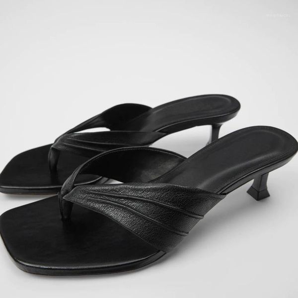 

2020 new summer women's slippers black pleated decorative high-heeled sheepskin sandals flip-flop women slippers outdoor1