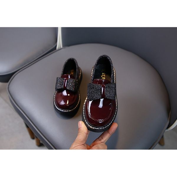 

Kids Princess Shoes Girls Fashion British Style Single Shoes Girls Casual Slip on Solid Color Princess Shoes Hot Sale