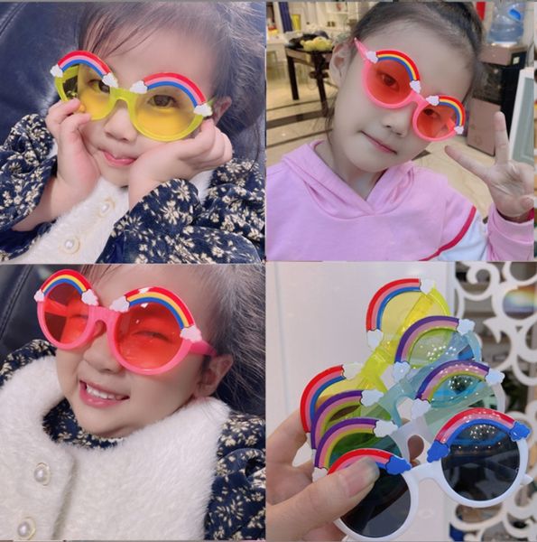 Großhandel rote Regenbogen-Kinder-Sonnenbrillen für Kinder, niedlich, rosa, blau, gelb, farbige Brillen, Mädchen, Jungen, Baby, runde Sonnenbrillen, Trends 2022, Vogue-Party