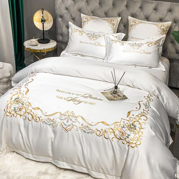 

bedding sets luxury embroidery set cotton bed linens sheet pillowcase bedclothes /king size imitate silk cover 4pcs