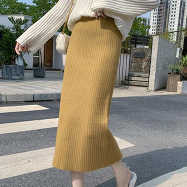 

knitted skirt women autumn, winter and winter with sweaters, high waist, mid-length, thickened split hip skirt, Black