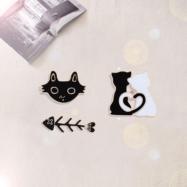 

3pcs/set cartoon brooch for women kids jewelry fishbone lover cat enamel pin bag denim jackets shirt badge cat owner brooch gift1, Gray