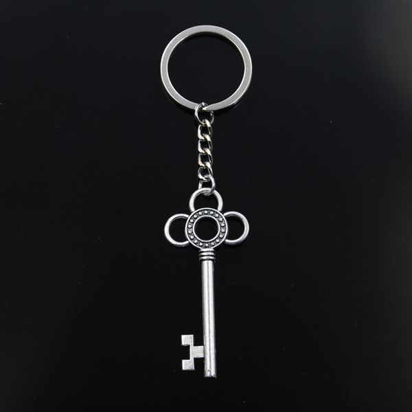 

fashion keychain 61x27mm vintage skeleton treasure key pendants diy men jewelry car key chain ring holder souvenir for gift, Silver