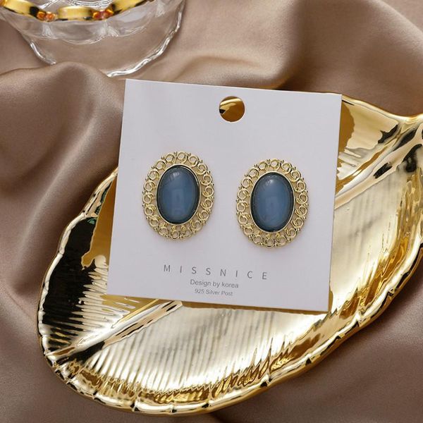 

2020 new arrival trendy simple blue round metal stud earrings for women fashion jewelry pendientes gifts, Golden;silver
