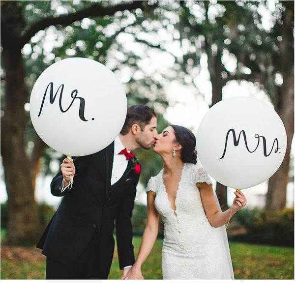 

2pcs/lot good quality 36inch round white print mr&mrs latex balloons happy wedding valentine's day event air globos sqcedi