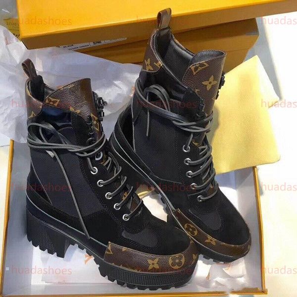 

new 2020 new brand platform martin boots women boots martins desert boot flamingos love medal leather outdoor party shoes, Black