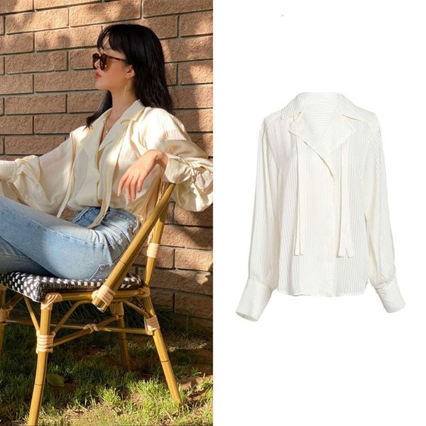 

yang caiyu's same women's 2020 new thin striped lapel fashion versatile air conditioning shirt, White