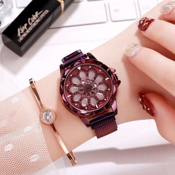 

every day tiktok, his has dog gedi, watch diamond net, red watch, steel band, and women's watch. 2021, Slivery;brown