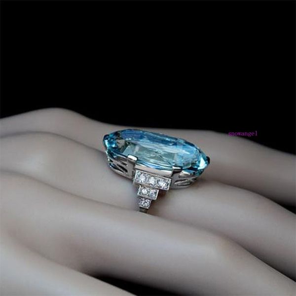 

merry christmas to yourecommend exquisite and oversized oval blue crystal rings in europe and america, Silver
