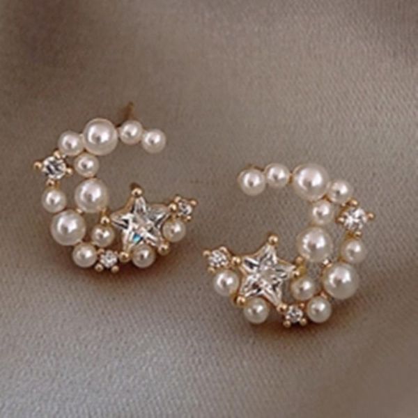 

stud 2021 classic pearl star moon earrings fashion south korean female jewelry party small simple, Golden;silver