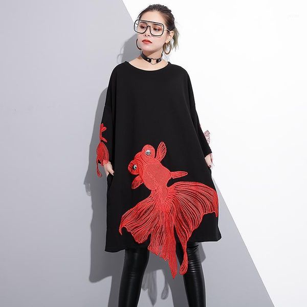 

newspring o-neck long sleeve red fish embroidery split shirts women fashion loose plus size blouse blusas tide1, Black;gray