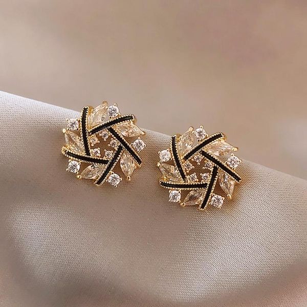

stud trendy geometry shiny zircon earrings for women designer creativity luxury jewelry s925 needle banquet, Golden;silver
