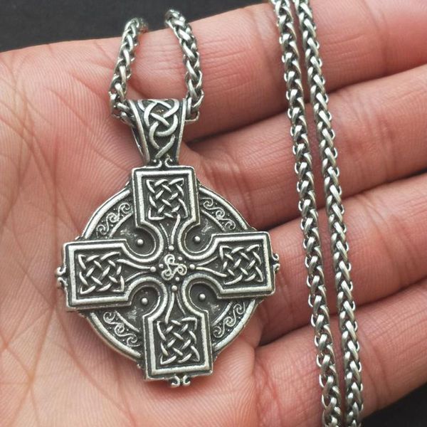 

goth triskele triskelion knots wicca amulet talisman neclaces for women men pendant jewerly, Silver