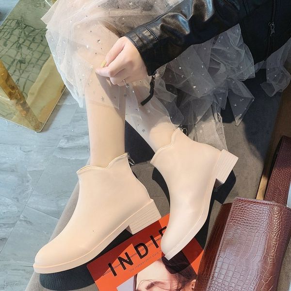 

2021 new fashion style leather autumn short boots water boot 49rv, Black