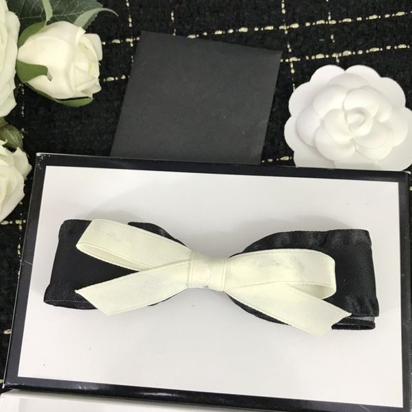 

2021 new high-end temperament socialite style bow lady sweet atmosphere double large bow white hairpin