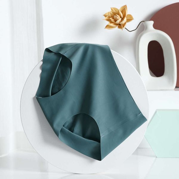 

traceless underwear women's antibacterial ice silk women's underwear one piece breathable thin summer women's briefs, Black;pink