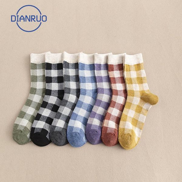 

dianruo 7 pairs of geometric lattice fashion socks women's hip hop style pure cotton comfortable soft women's sweet socks n583, Black;white