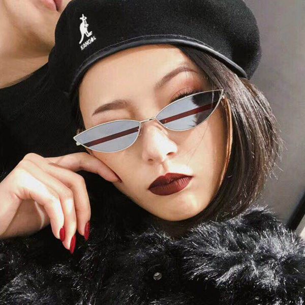 

2021 metal women cat eye sunglasses cute brand designer summer retro small frame black red cateye sun glasses uv400