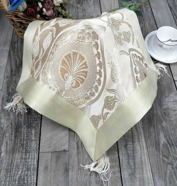 

роскошный кружевной атласный стол разместить коврик ткань вышивка placemat чайный напиток накладки рождественские столовые горки чашки кружк