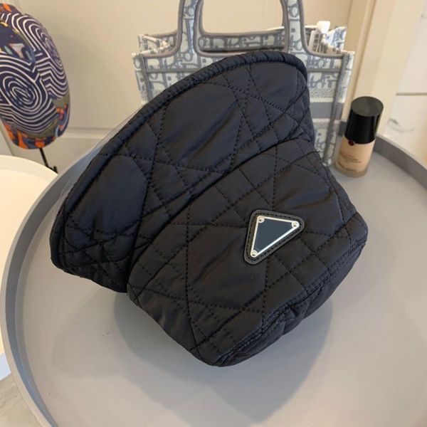 

designers caps hats mens noble letters fashion leisure thickening basin of mens hats warm hat winter hat no box dw 20120805dq, Blue;gray