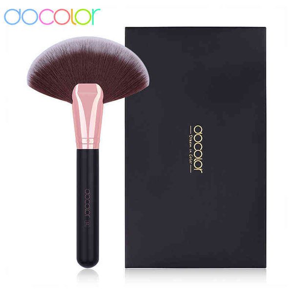 

health and beauty products makeup brush docolor 1pcs soft large fan makeup brush foundation blusher powder highlighter brushes cosmetic sing