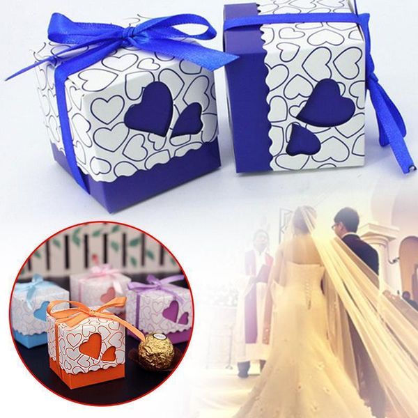 

10pcs/set candy box love heart laser cut hollow carriage favors gifts candy boxes with ribbon baby shower wedding party supplies1