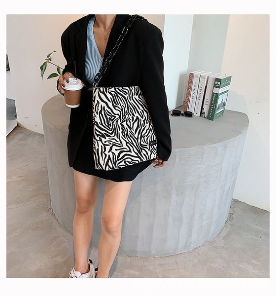 

young girl fahion bag ins trendy fashion zebra pattern bag shoulder bags kid girl bag, Black